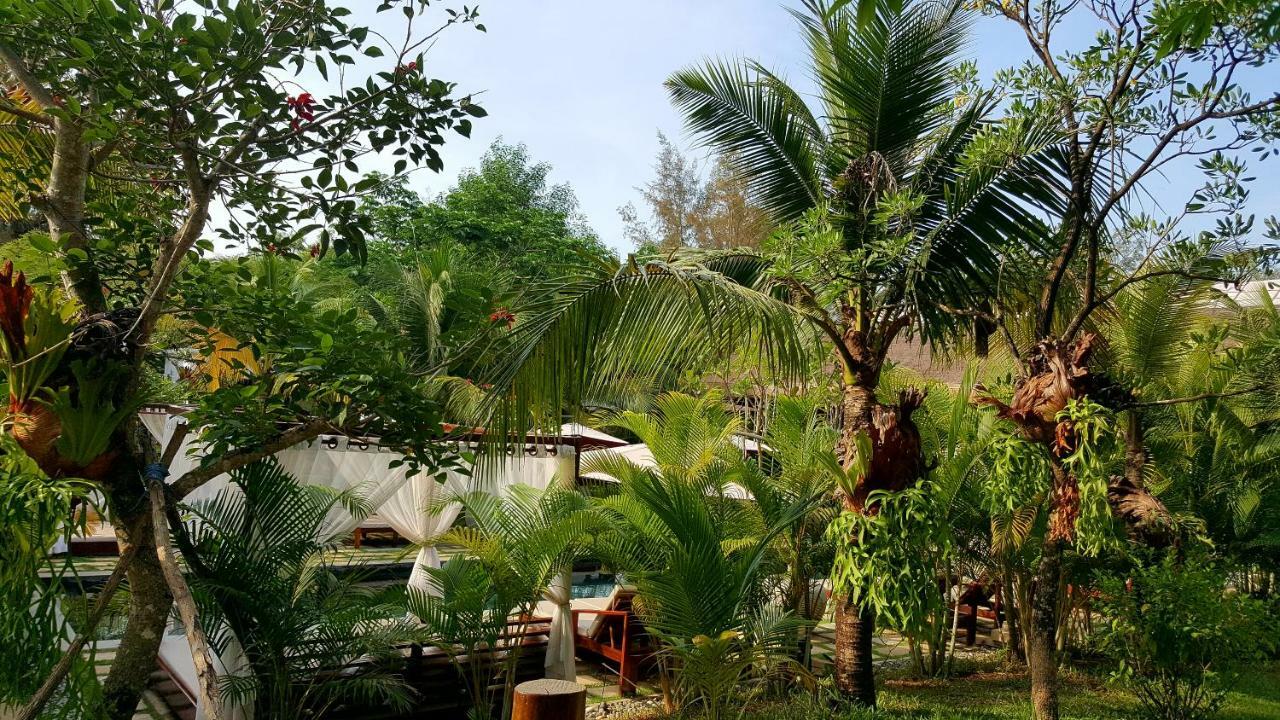 Sahaa Beach Resort Sihanoukville Exterior photo
